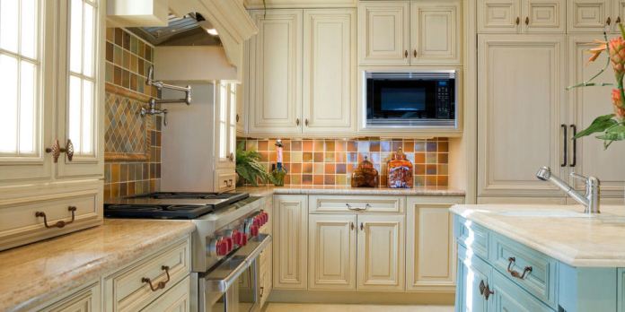 SIMPLE TIPS TO HELP YOU RENOVATE YOUR KITCHEN EFFECTIVELY